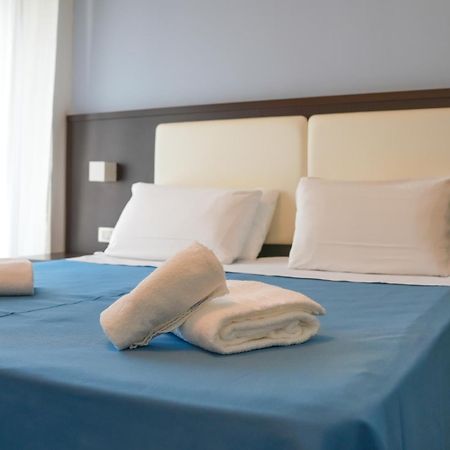 Hotel Lido Alba Adriatica Eksteriør bilde