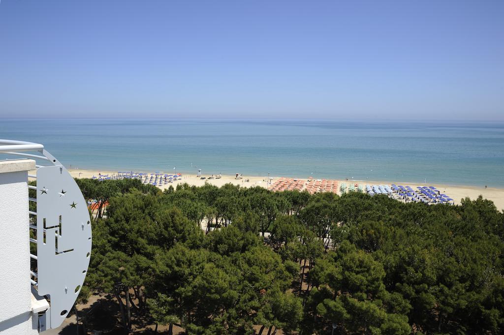 Hotel Lido Alba Adriatica Eksteriør bilde