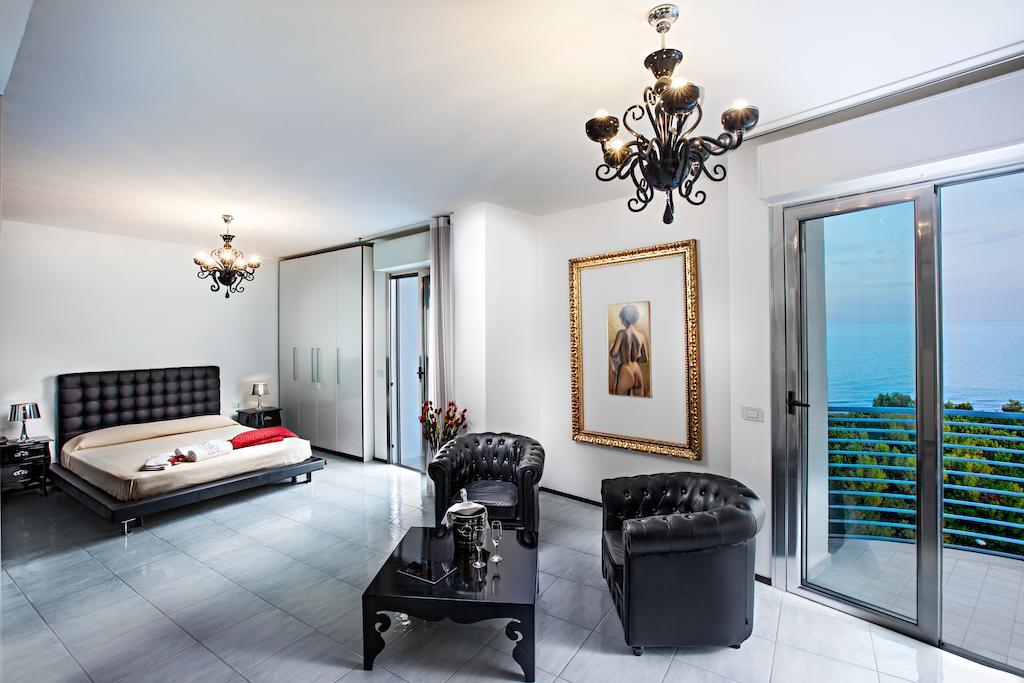 Hotel Lido Alba Adriatica Eksteriør bilde